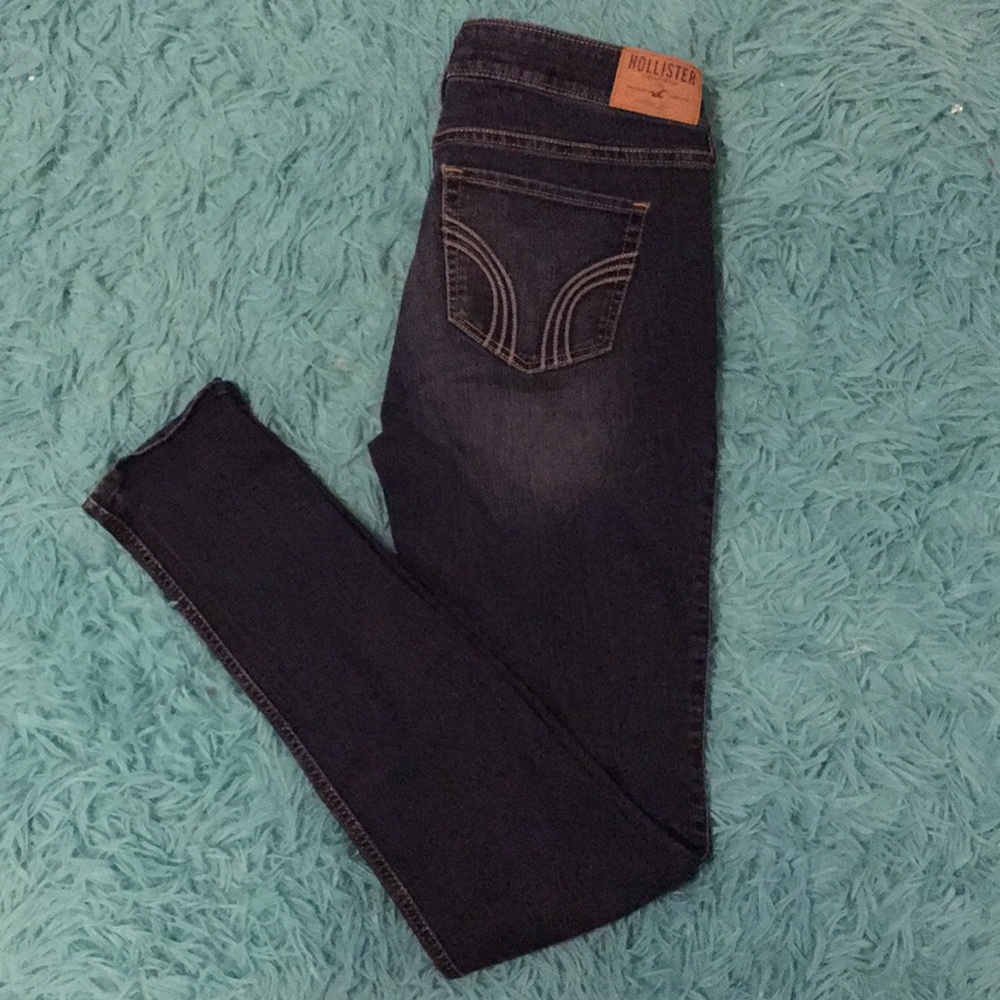 Hollister Size 7 Long Super Skinny Jeans
